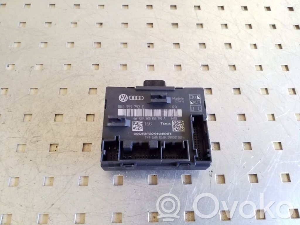 Unité de commande module de porte   8K0959792C