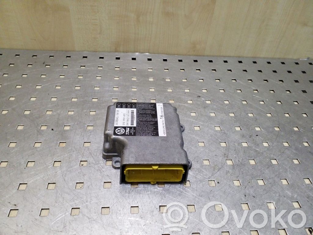 Skoda Superb B6 (3T) Airbag control unit/module 