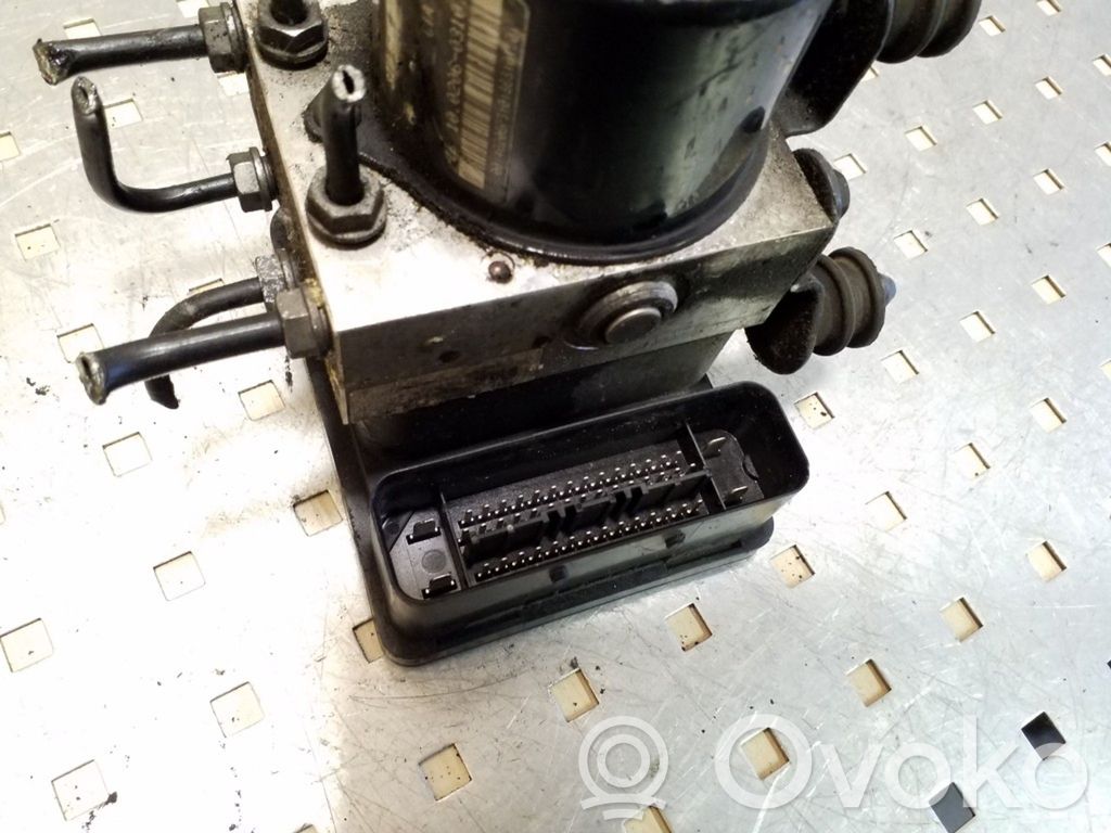 Skoda Superb B6 (3T) ABS Pump 