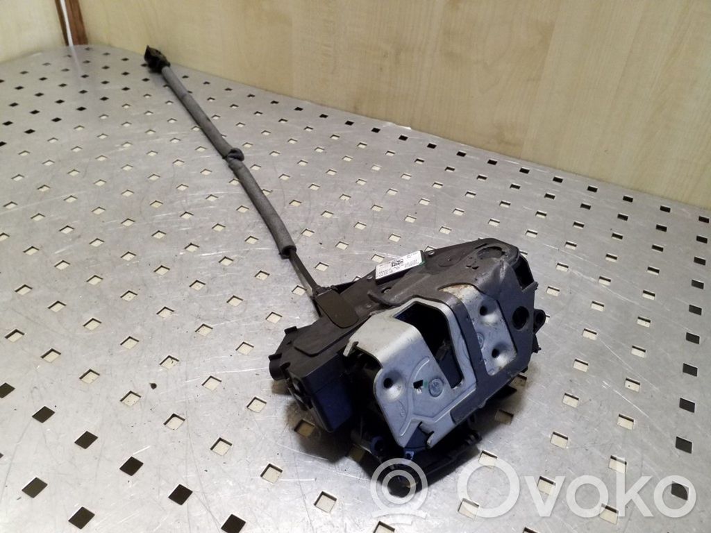 Ford Focus Front door lock 