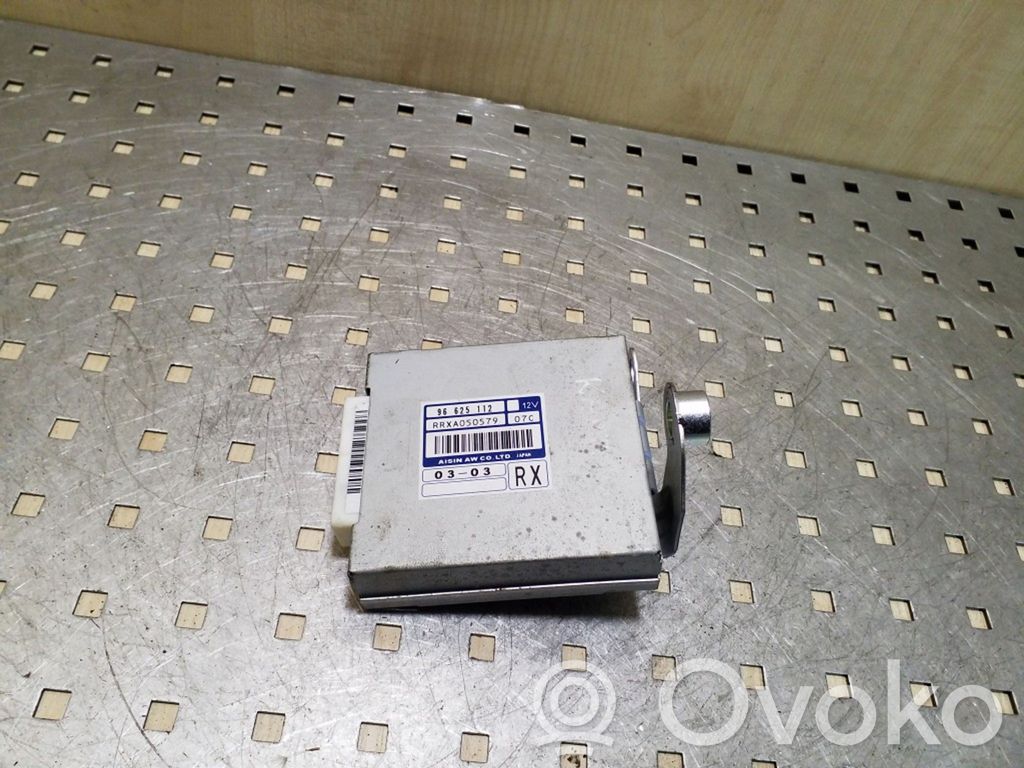 Chevrolet Captiva Gearbox control unit/module 