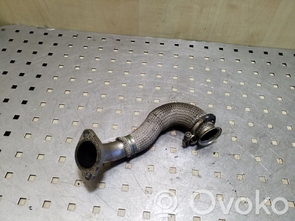 Audi Q7 4L Caurulīte (-es) / šļūtene (-es) 