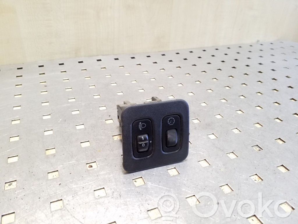 Mitsubishi Pajero Headlight level height control switch 
