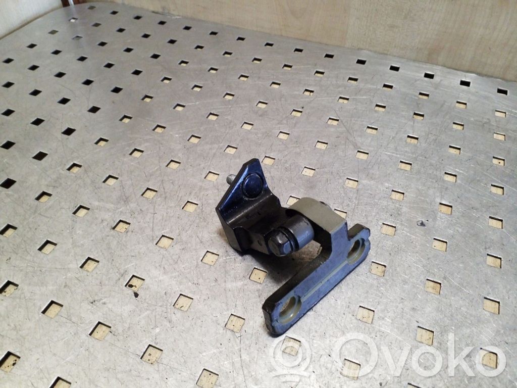 Volkswagen Phaeton Rear door upper hinge 