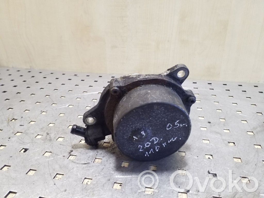 BMW X3 E83 Vacuum pump 