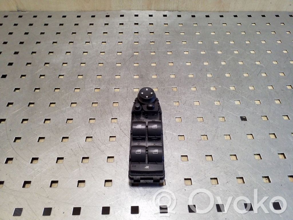 BMW 3 E90 E91 Electric window control switch 