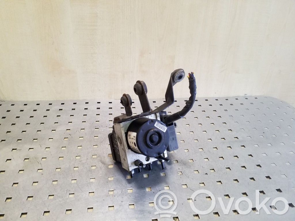 Mazda 5 ABS bloks 