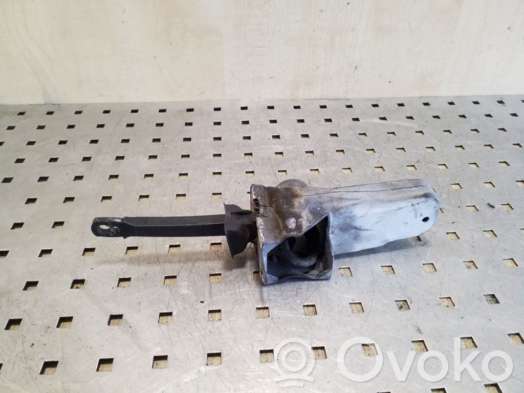 BMW 5 E39 Takaoven pidätin 