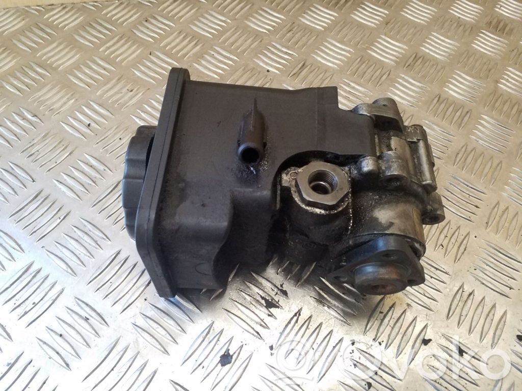Pompe direction assistée   691900513,1095155