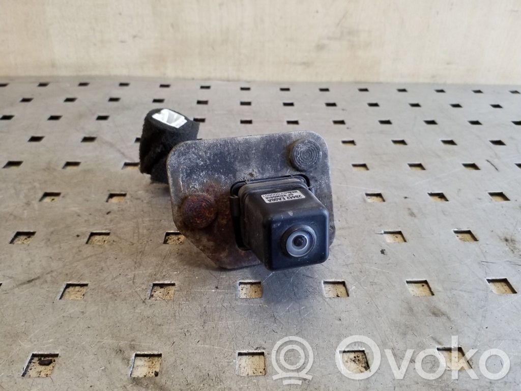 Nissan Pathfinder R51 Reversing camera 