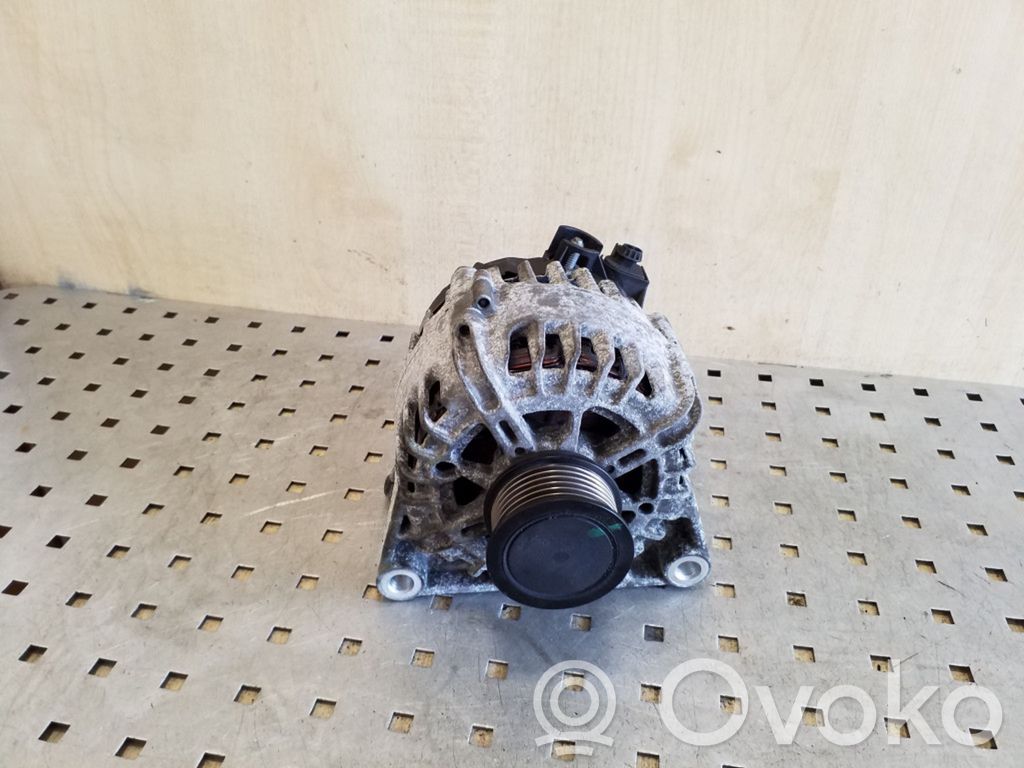 Ģenerators   AV6N10300MB,FG15T052,2612685B