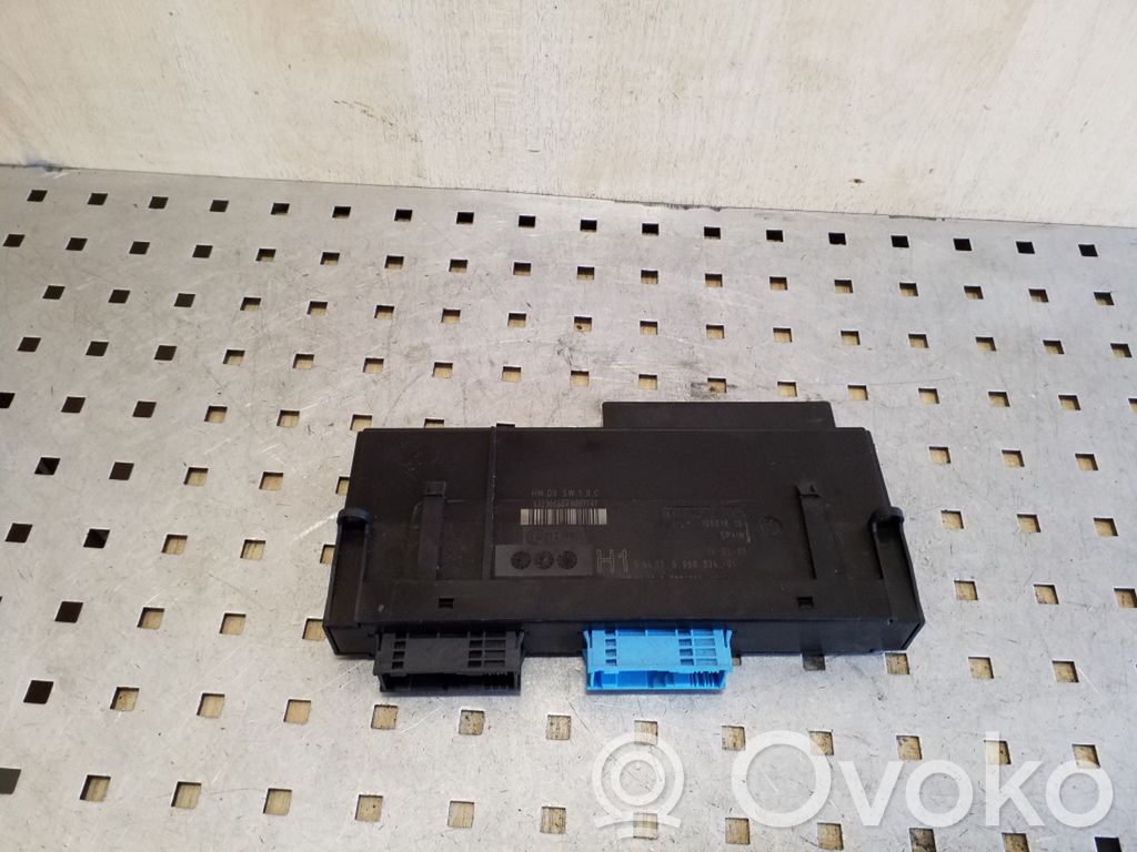 BMW 3 E90 E91 Comfort/convenience module 