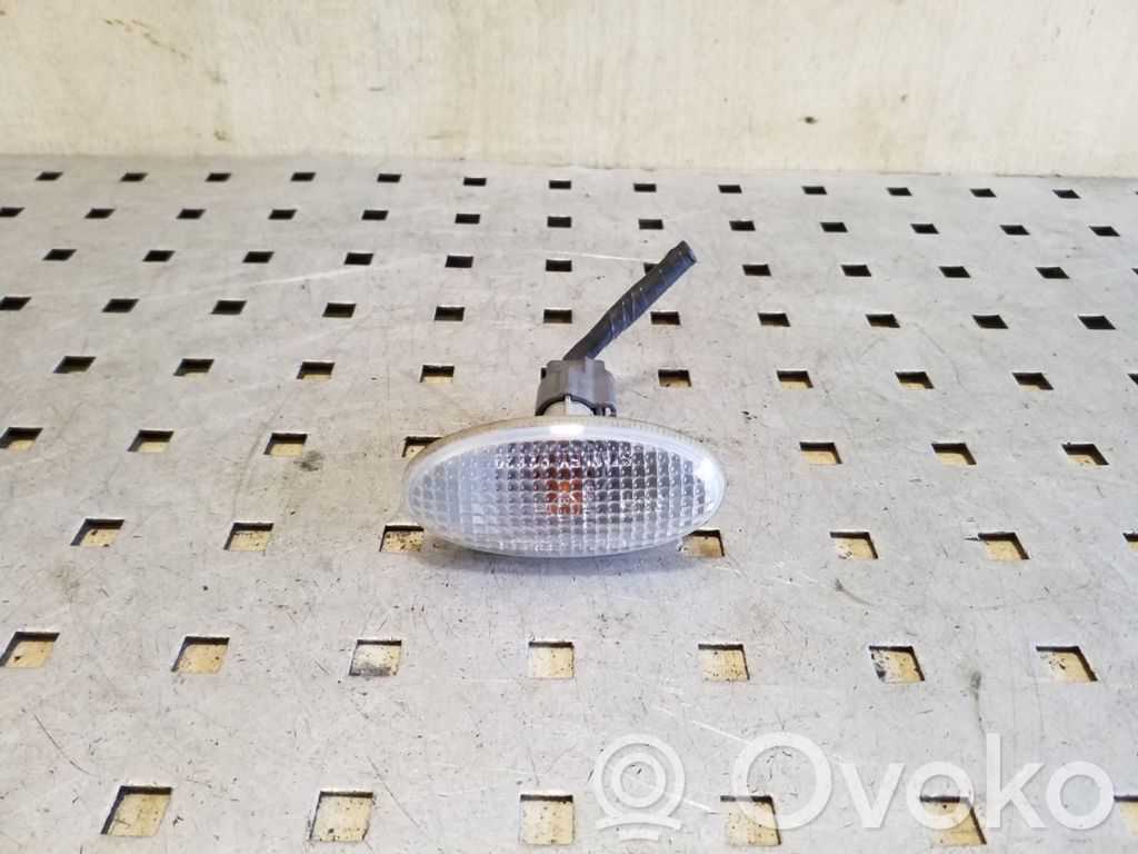 Mazda 3 I Front fender indicator light 