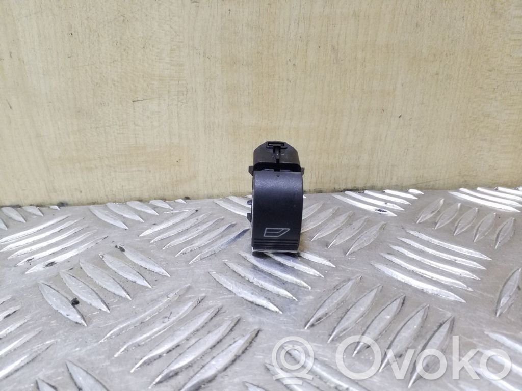 Ford Focus Electric window control switch 