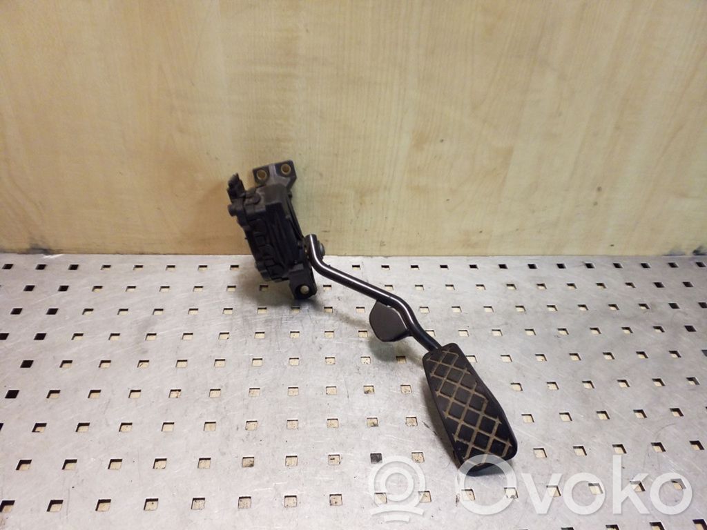 Volkswagen PASSAT B5.5 Gaspedal 