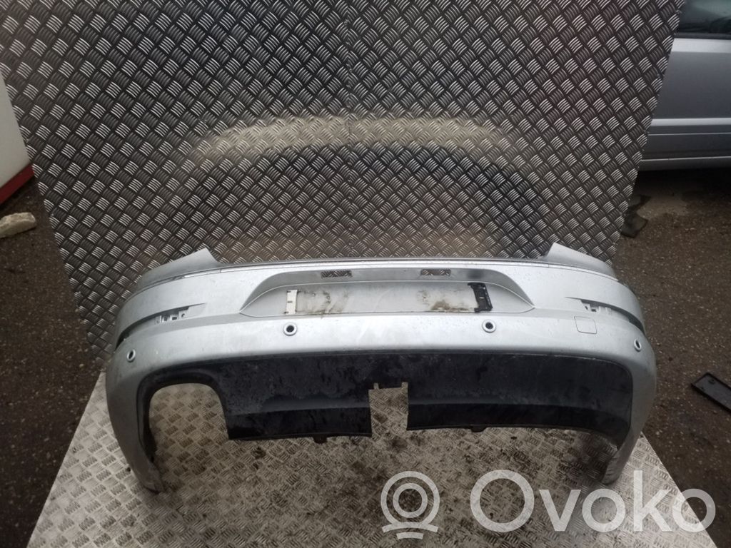 Volkswagen PASSAT CC Parachoques 