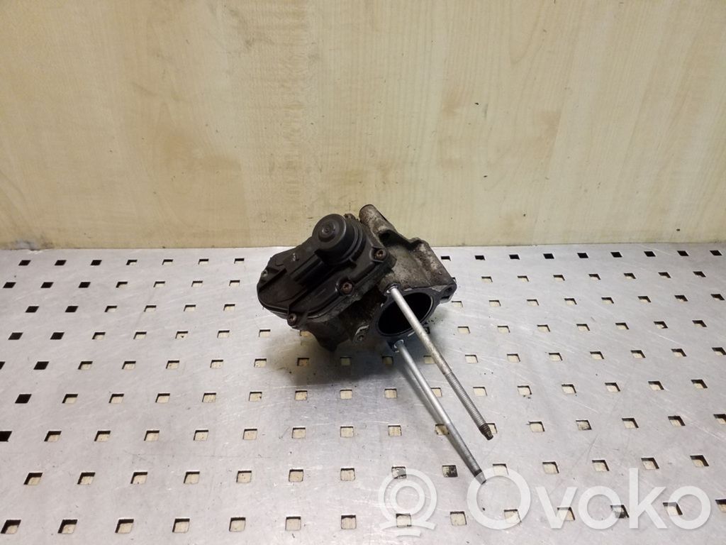 Nissan X-Trail T31 EGR valve 