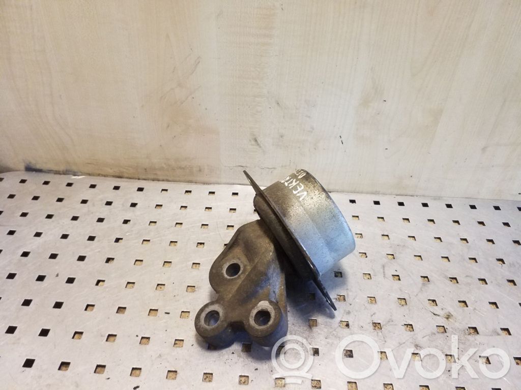 Opel Vectra C Gearbox mount 