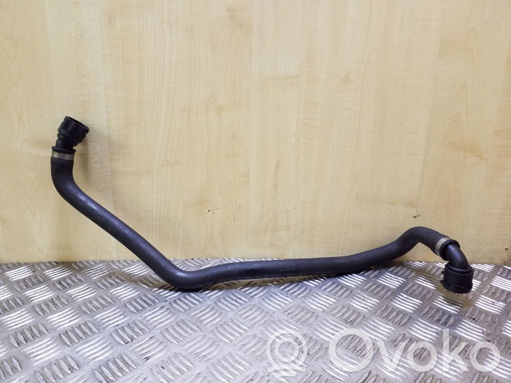 BMW X5 E70 Engine coolant pipe/hose 