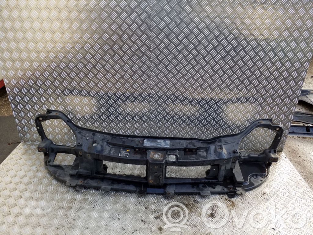 Renault Trafic II (X83) Panel mocowania chłodnicy / góra 