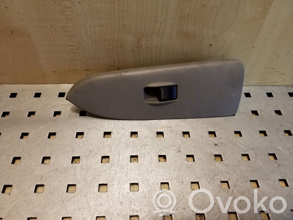 Mazda Premacy Electric window control switch 