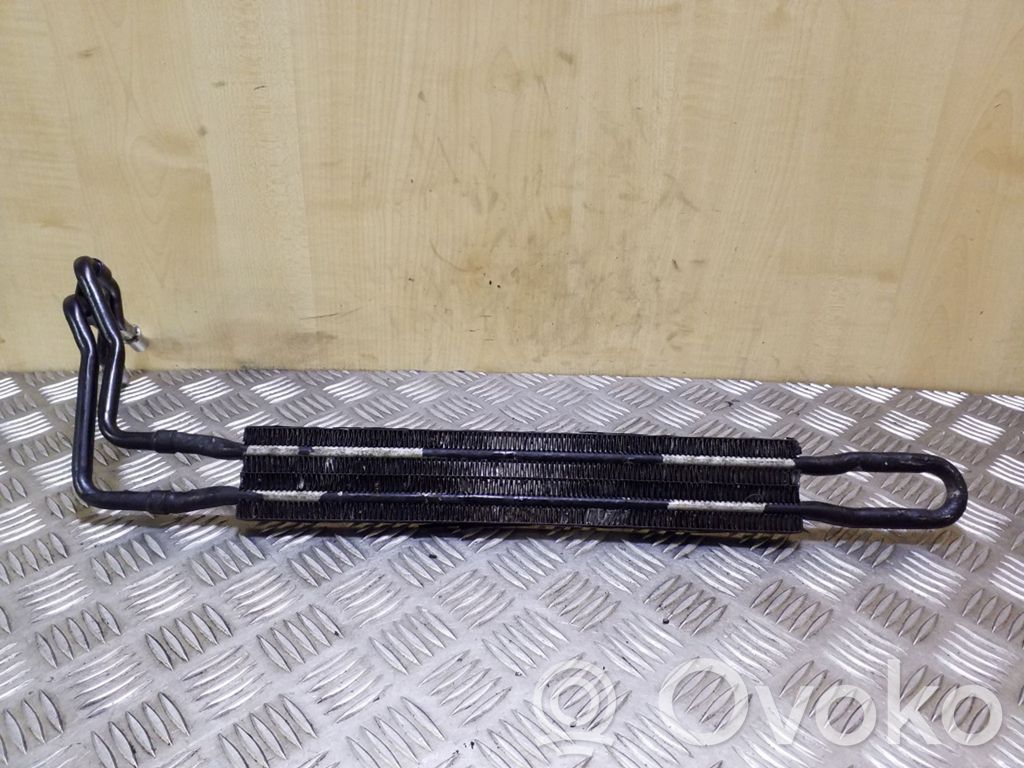 BMW X3 E83 Stūres pastiprinātāja radiators 