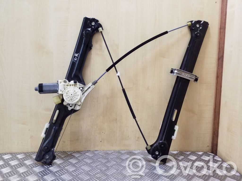 BMW X5 E70 Front door window regulator with motor 