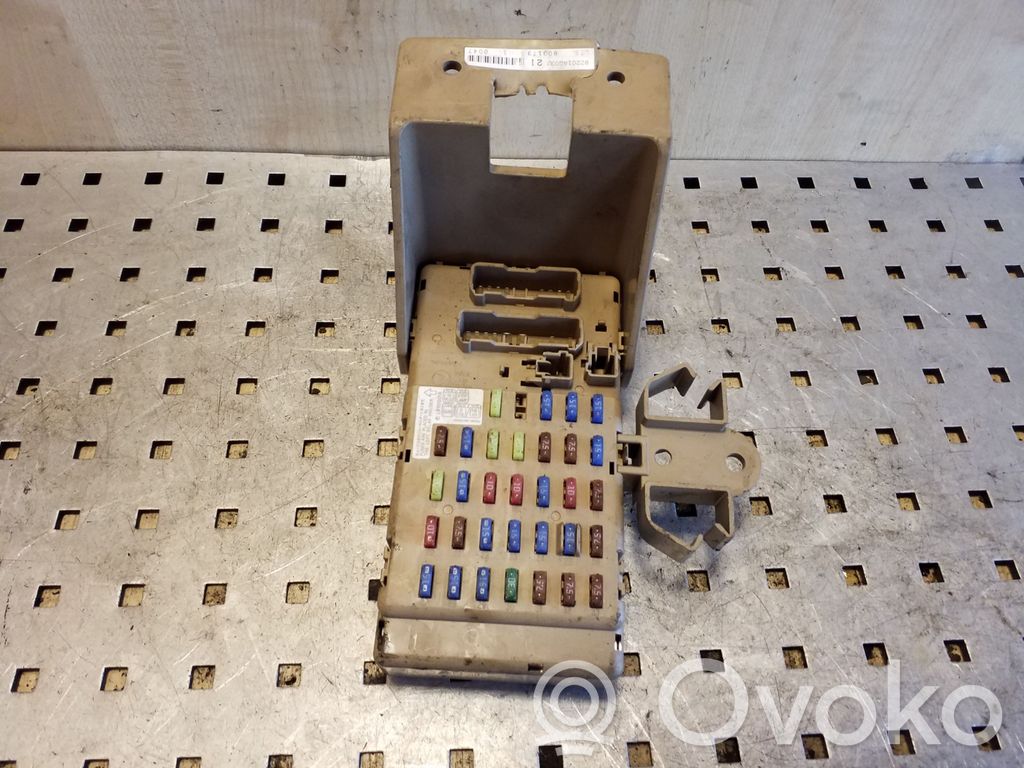 Fuse module   82201AG032