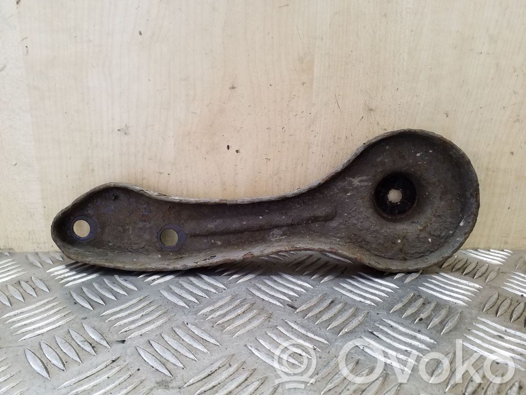 BMW X1 E84 Cits aizmugures šasijas elements 