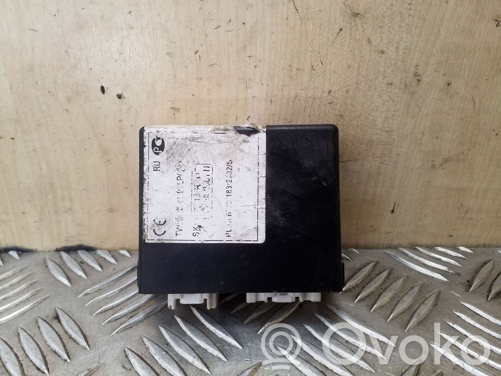 Other control units/modules   GJ6A675DZA,GJ6A675D0C