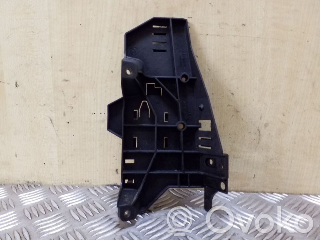 BMW X3 E83 Other engine bay part 