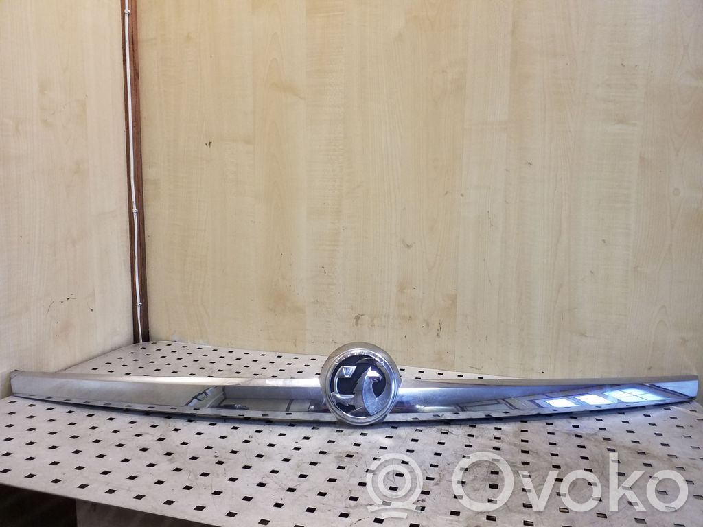 Opel Insignia A Poszycie / Tapicerka tylnej klapy bagażnika 