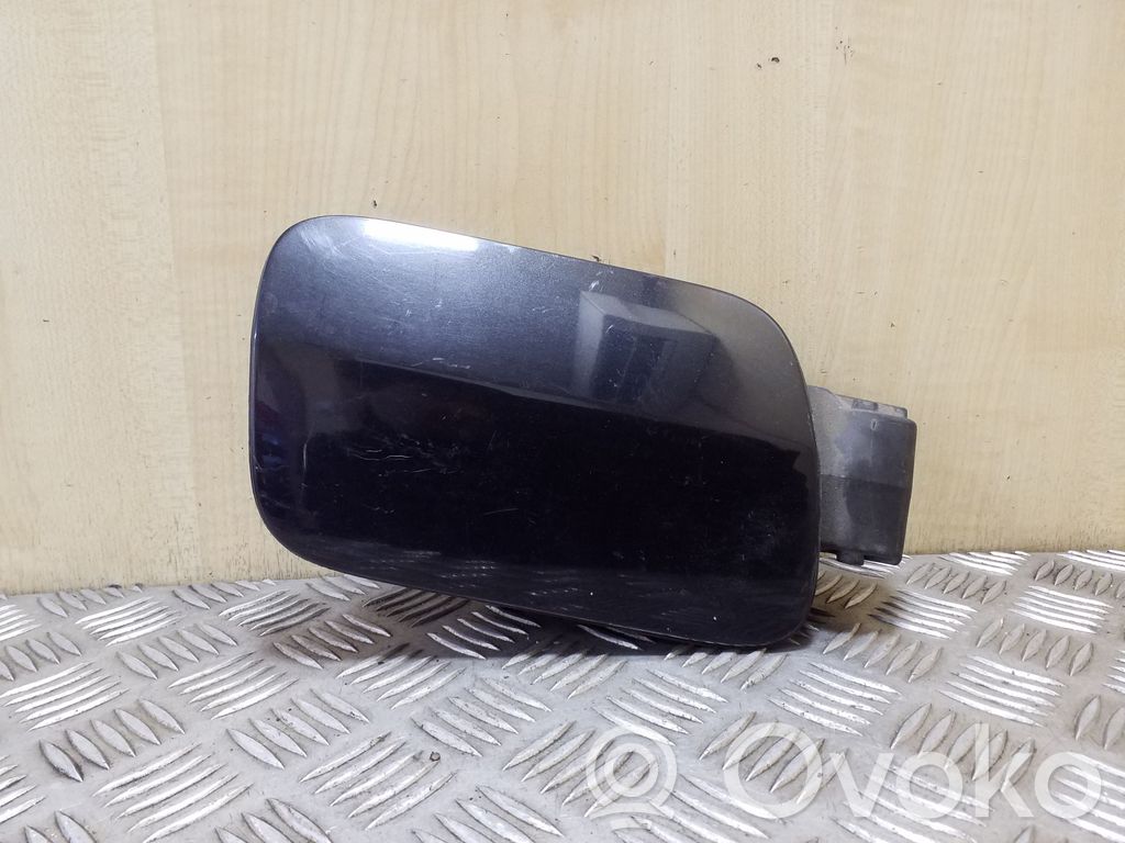 Audi A8 S8 D3 4E Fuel tank cap 