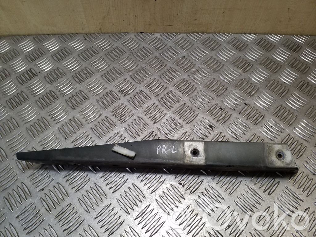 Fender mounting bracket   8Z0805091A