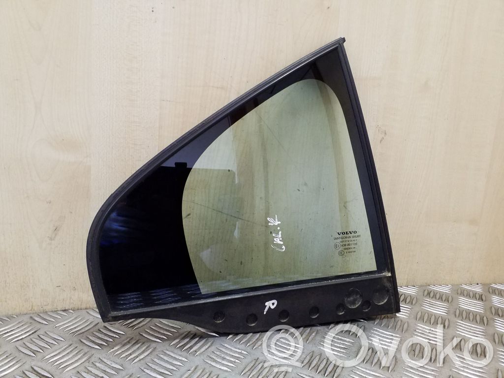 Volvo S80 Ventanilla de ventilación de la puerta trasera 