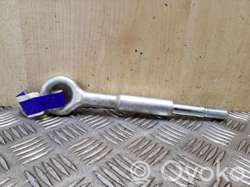 Volvo V40 Cross country Anillo de remolque 