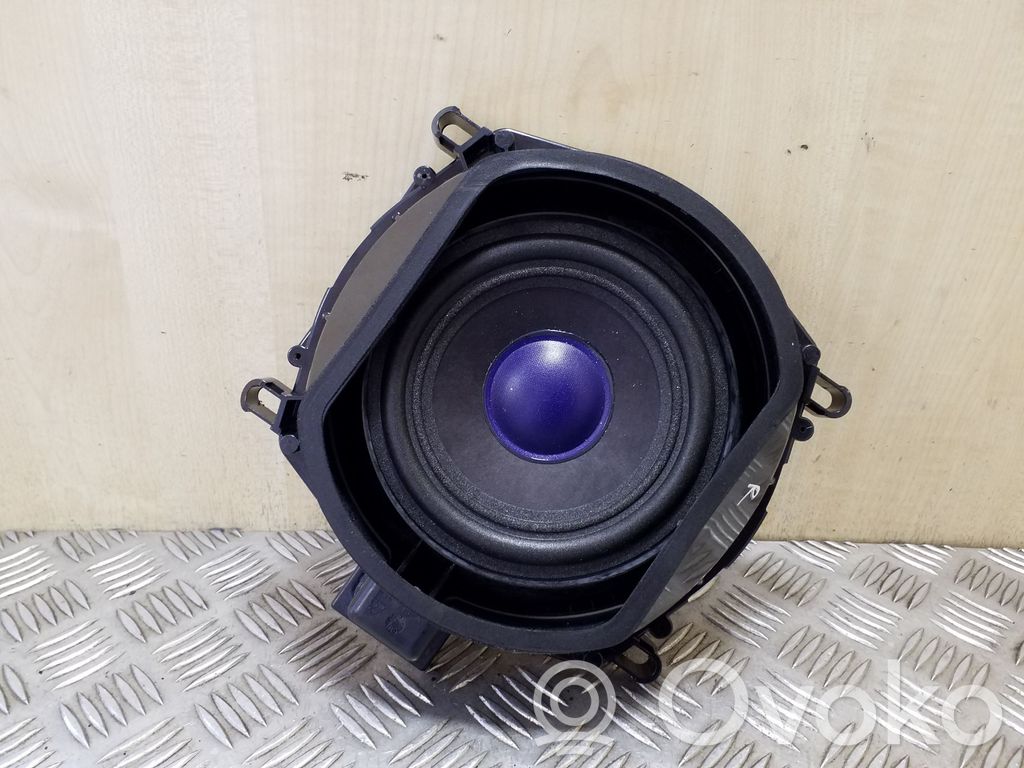 BMW X6 E71 Subwoofer 