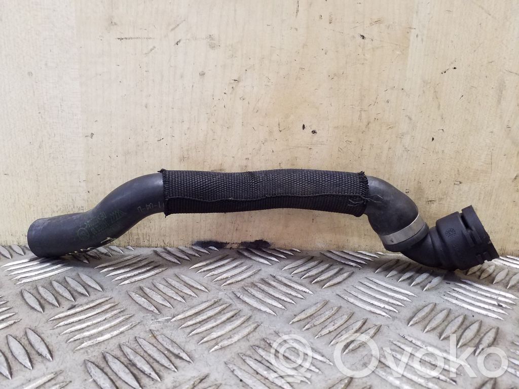 BMW 3 E90 E91 Engine coolant pipe/hose 