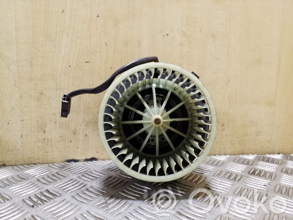 Audi A4 S4 B5 8D Ventola riscaldamento/ventilatore abitacolo