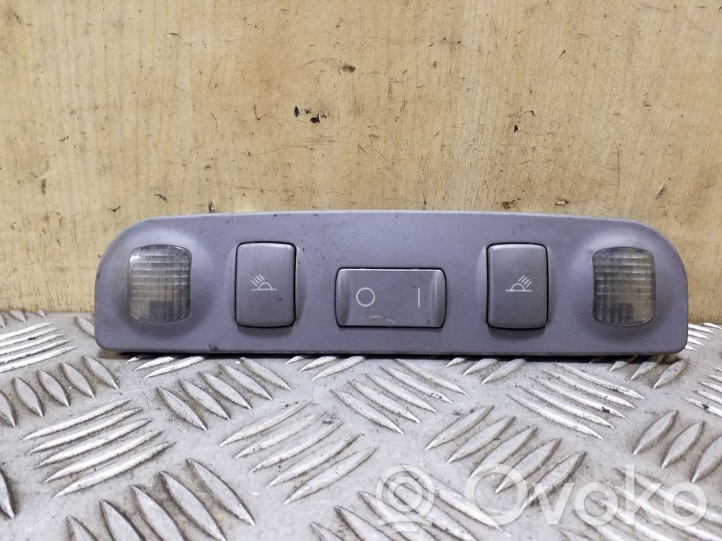Audi A4 S4 B5 8D Lampă scaun spate
