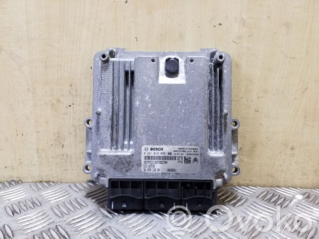 Mitsubishi Outlander Engine control unit/module 
