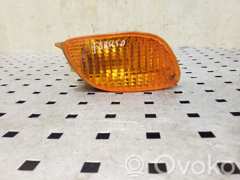 Ford Focus Front indicator light 
