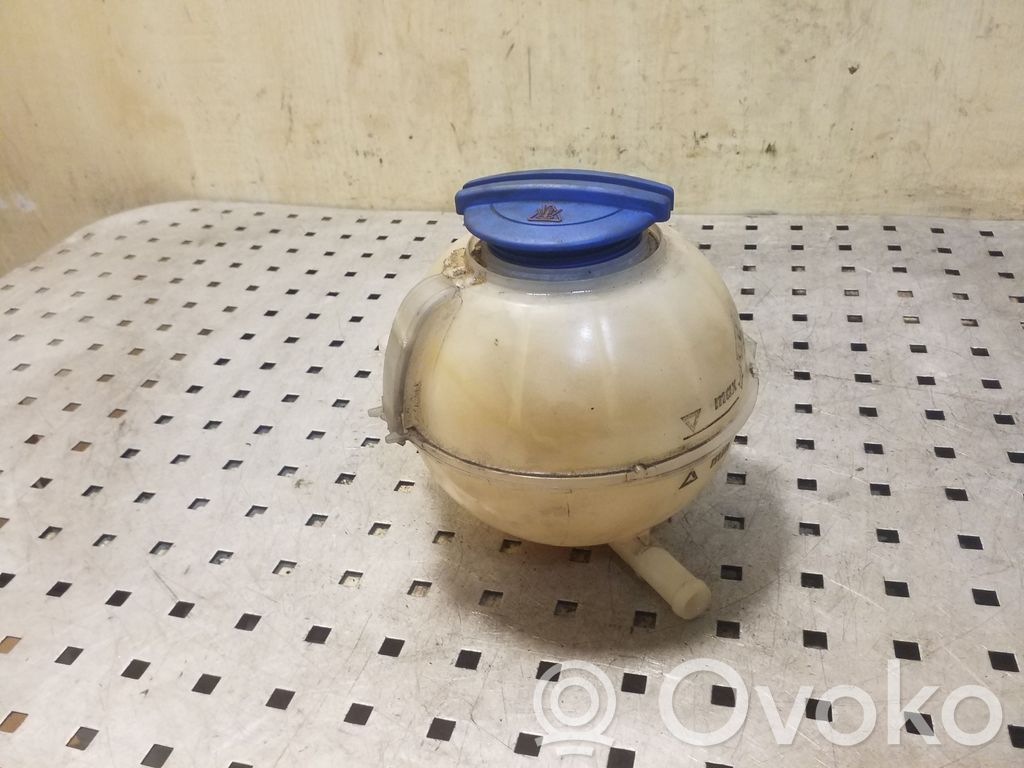 Volkswagen Polo V 6R Serbatoio di compensazione del liquido refrigerante/vaschetta