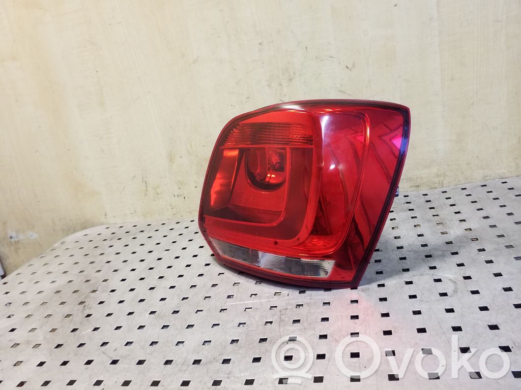 Volkswagen Polo V 6R Lampă spate în caroserie 