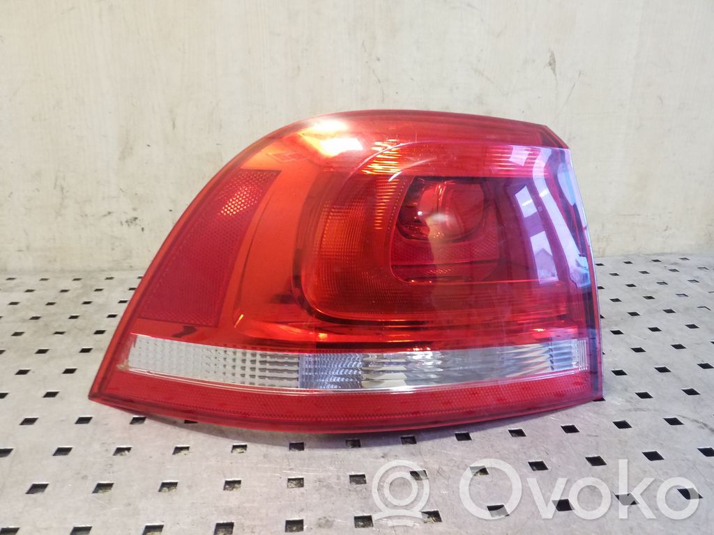 Lampa tylna   7P6945095B
