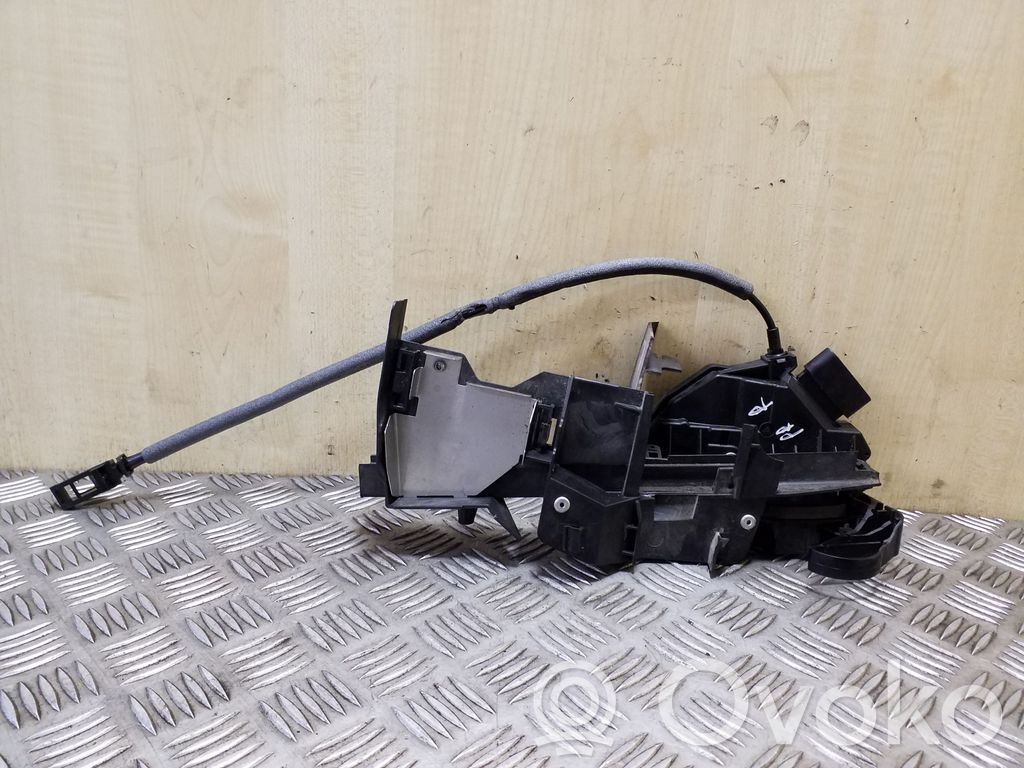 Ford Focus Front door lock 