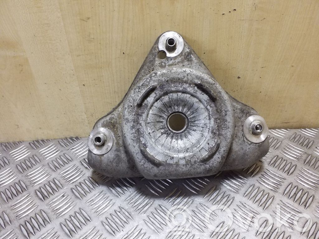 Audi A6 S6 C6 4F Piesă superioară arc 