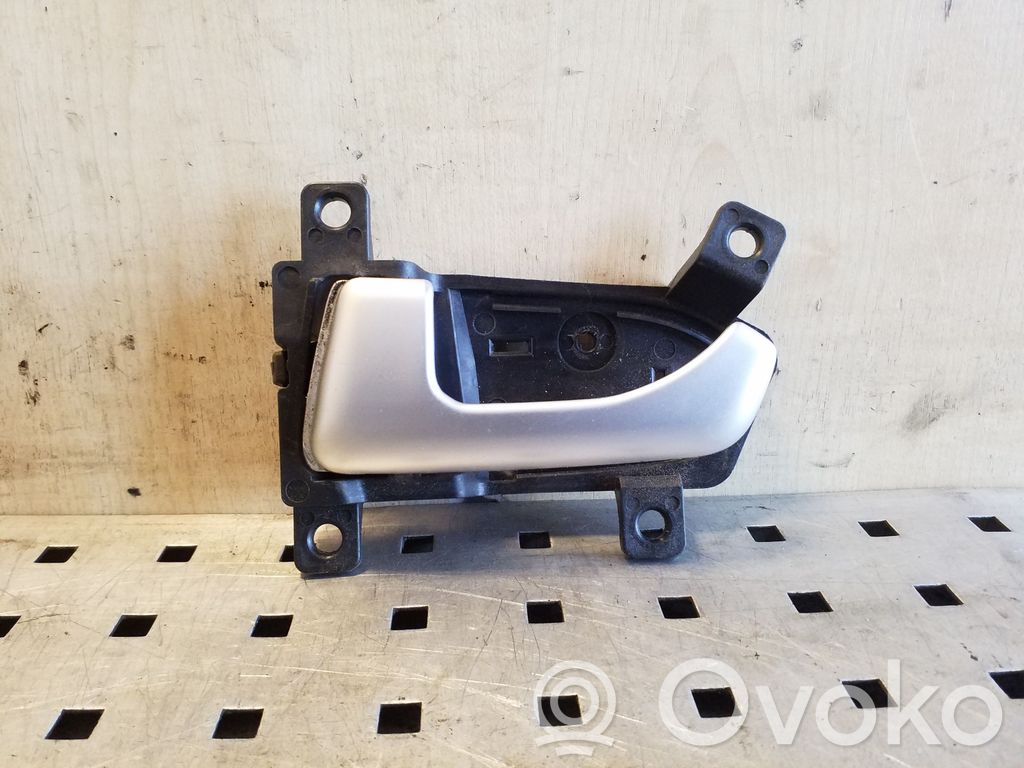 KIA Sportage Manecilla interna puerta delantera