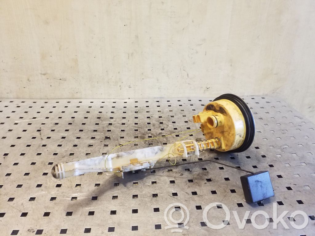 BMW X5 E53 Fuel level sensor 