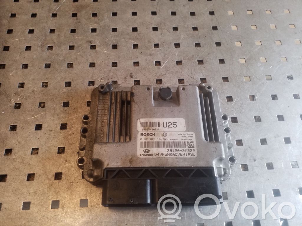 Hyundai i40 Engine control unit/module 